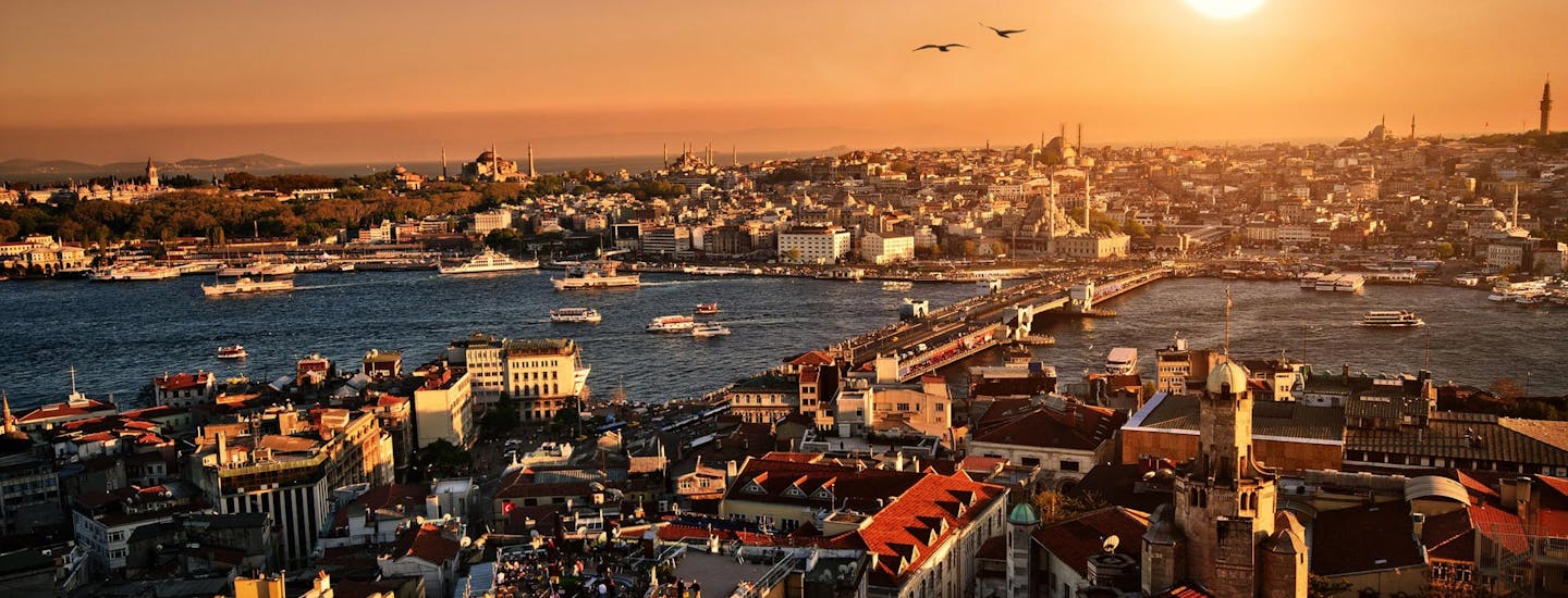 Rejser til Istanbul med fly og hotel