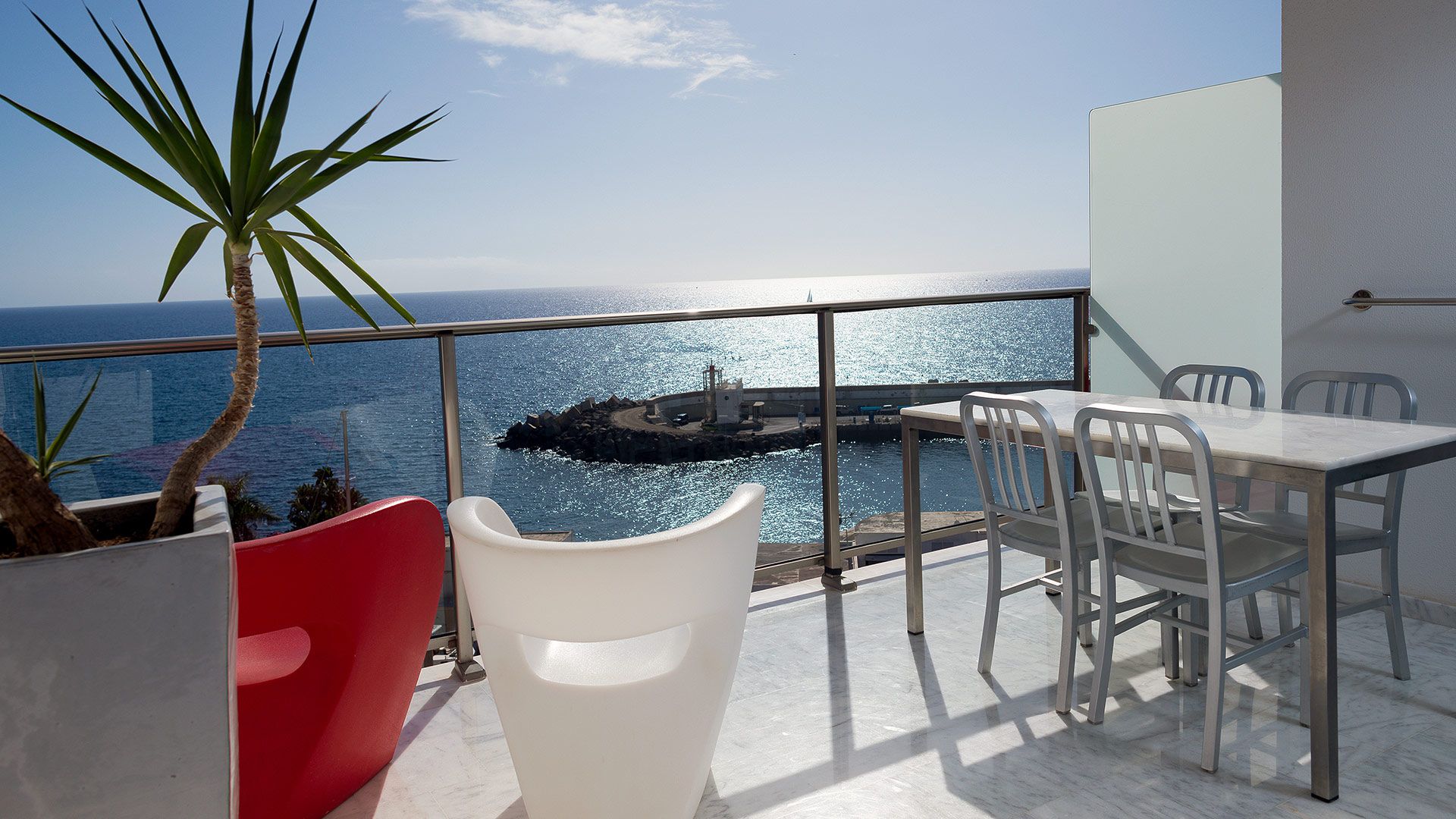 Marina suites hotel gran canaria hideaways Hvad betyder 2 stuer en suite
