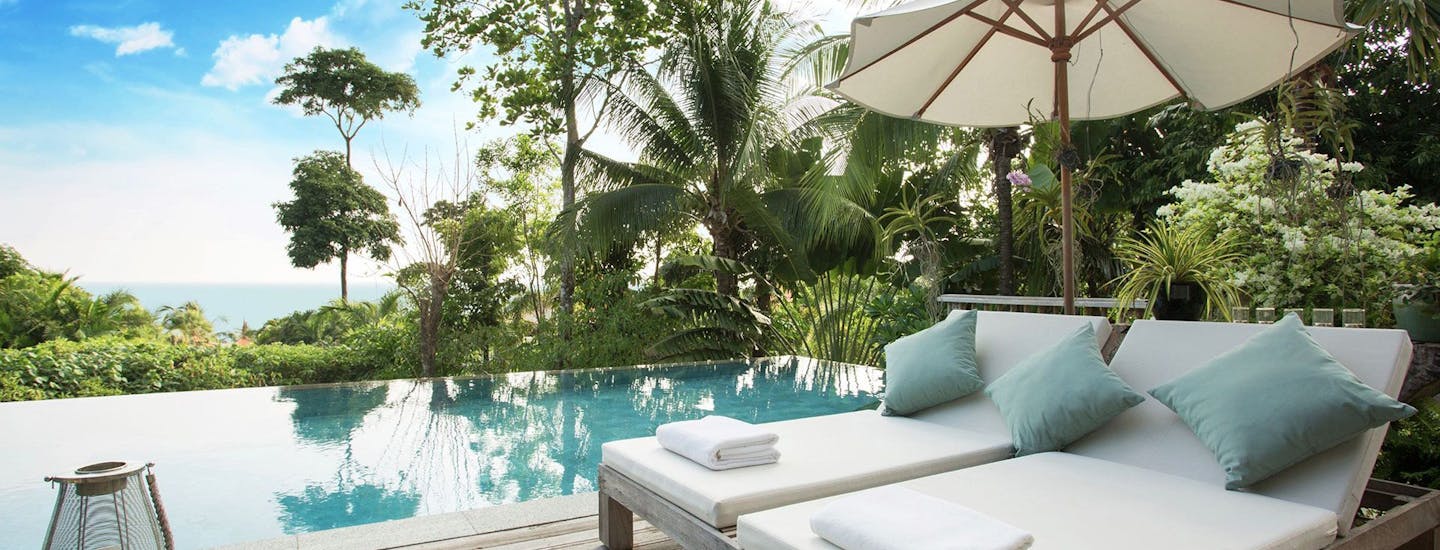 Rejs med Escapeaway på luksusferie i Phuket og bo på unikke luksushoteller med stil.