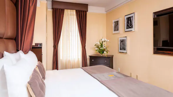 Fitzpatrick Grand Central